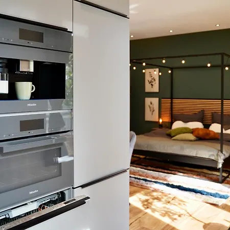 Edler Wohnraum Luxurioeses Studio Im Zentrum Mit Balkon, Kaffeevollautomat, Klima & Parkplatz Zwickau Eksteriør billede